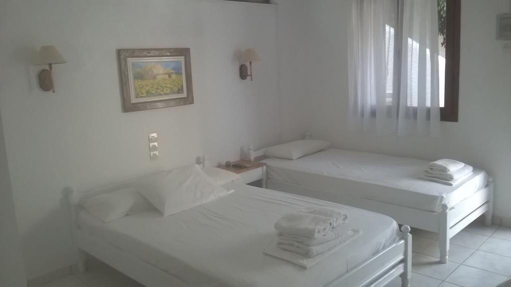 Aeolos Hotel Apartments Gythio Exterior photo